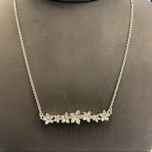 NWT: INC flower pendant necklace